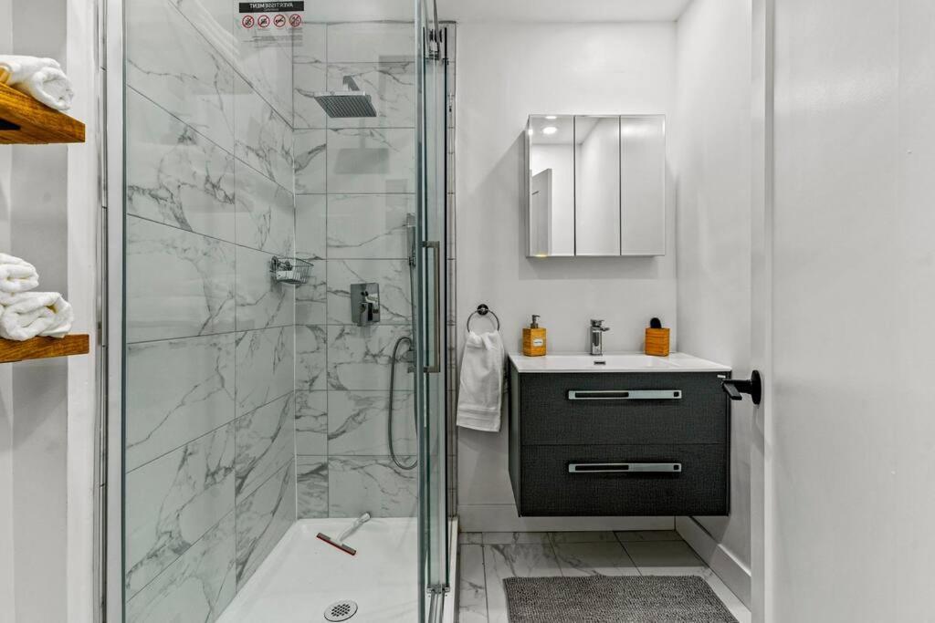Appartement Haut De Gamme Ndg Монреаль Екстер'єр фото