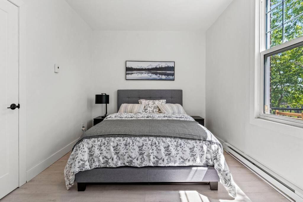 Appartement Haut De Gamme Ndg Монреаль Екстер'єр фото