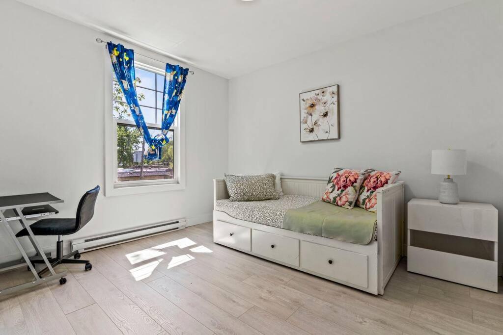 Appartement Haut De Gamme Ndg Монреаль Екстер'єр фото